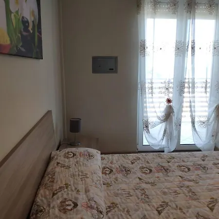 아파트 Residenza Adriatica 1