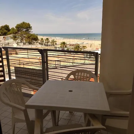 Residenza Adriatica 1 * 로세토데글리아브루찌